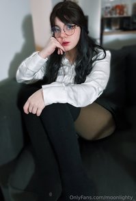 moonlighty_ leak - sent everyone some stuff on dms… hmmm