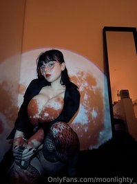 moonlighty_ leak - in the Moon light