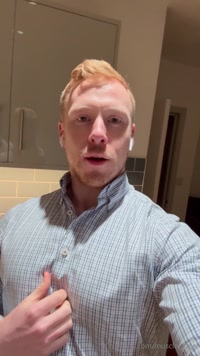 muscleginger leak - Click ❤️ if I should do a nipple play video