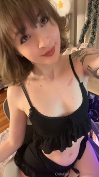 myaxsvip leak - selfies :3 i love taking them with my phone upside down xD