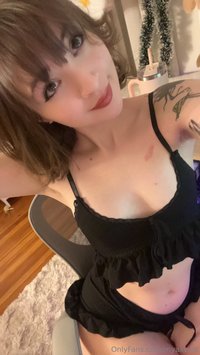 myaxsvip leak - selfies :3 i love taking them with my phone upside down xD