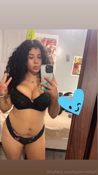 mysecretstuff leak - Do you like short curvy girls?