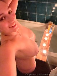 nextdoorsophia leak - Late night bath xx
