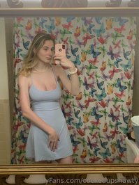 opheliats leak - my boobs slip out of this dress so easily