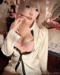 puppy_priest leak - This ultimate gamer can think of a few games she’d like to p..