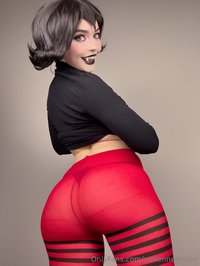 queennephilim leak - spank me as hard as you want... I can handle it