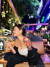 raelilblackofficial leak - Please make me smile ‍♂️