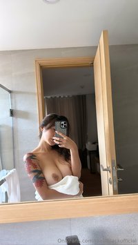 raelilblackofficial leak - Good morning you all