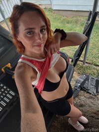 raritybee leak - The perks of having me as your “hand me that tool” girl ..