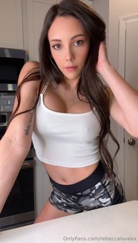 rebeccalovexx leak - Can I make you something to eat baby?