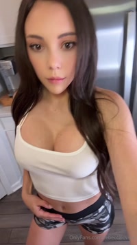 rebeccalovexx leak - Can I make you something to eat baby?