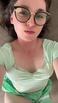 redchair_dancer leak - Let me know if you were able to keep the eye contact or if y..