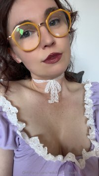 redchair_dancer leak - I remember this! Sometimes I feel ultra-feminine and like ge..