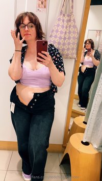 redchair_dancer leak - Shopping for denim is sometimes a really stressful experienc..