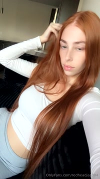 redheadjas304 leak - Pretty face, soft smile… but I’ll let you imagine the rest ..