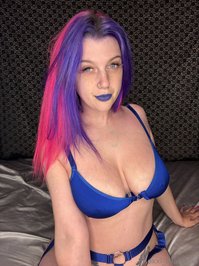 roxxi_diamond leak - Solo custom videos start at $75 for my VIP subs