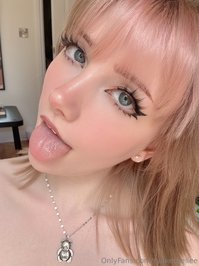 rynkerbellee leak - Out of cosplay set do you like my new hair?? :D ppvs droppi..