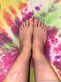 simpqueen leak - working womans feet