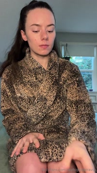 skyhighsierravip leak - stuck in a snowstorm JOI, fucking my pussy with a glass dild..