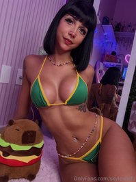 skylewaifu leak - Go on. Lose yourself in my puppy eyes. I don’t mind