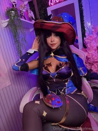 skylewaifu leak - the Great Astrologist