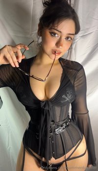 summerdummer leak - Quality increase and new background and better lighting so e..