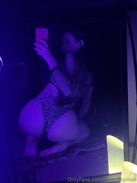 sweetiepilled leak - horny as fuck, comment which pic made you think dirty though..