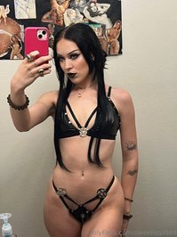 sweetiepilled leak - date idea - and it’s just you eating me outi was thinking to..