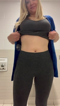 teasingteacher1 leak - Hey sexy boys! A little work place fun for you. My favorite ..