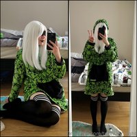 tephizar_light leak - Fav gaming hoodie but DO NOT come closer because sssSSS