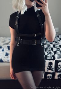 tephizar_light leak - Do you like my dark aesthetic?