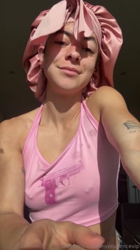 tinyprudencevip leak - Sunny pussy, curly selfies, pms titties, and the heart shape..