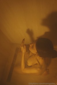 trainspotte_r leak - new set with @katrina_yes