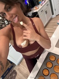 xocourtxoxo leak - Got creamed on! I legit bake gourmet cupcakes. Yesterday w..