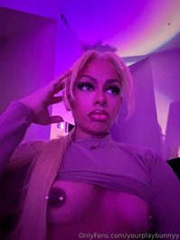 yourplaybunnyy leak - some late night selfies