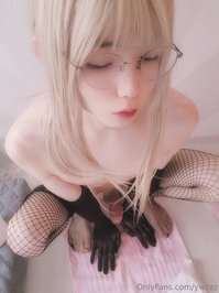 ywzzz leak - I saw a big cock porn video yesterday and jerk..The amount o..