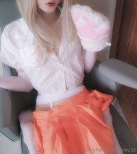 ywzzz leak - On days off, the best way to relax at home is jerk off and p..