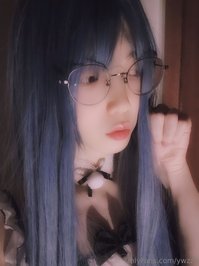 ywzzz leak - I caught a cold. cuz I took off all my clothes and slept nak..