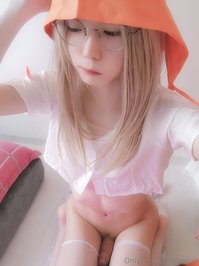 ywzzz leak - Orange Santa wannabe ‍