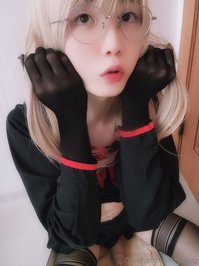 ywzzz leak - I like hardcore porn... ><