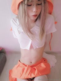 ywzzz leak - Orange Santa wannabe ‍