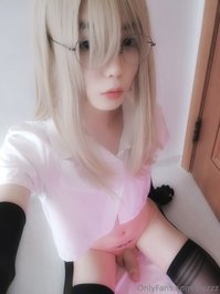 ywzzz leak - Cleaning is very difficult, but Oil Play definitely feels ho..