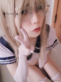 ywzzz leak - I think my penis has grown a little bigger...