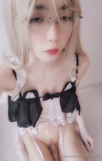 ywzzz leak - Which is better, naked or not naked?