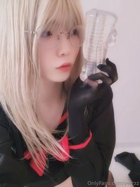 ywzzz leak - happy new year >.<