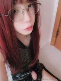 ywzzz leak - I sweat when I wear these clothes