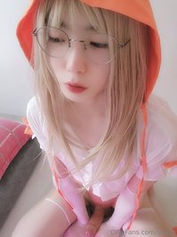 ywzzz leak - Orange Santa wannabe ‍