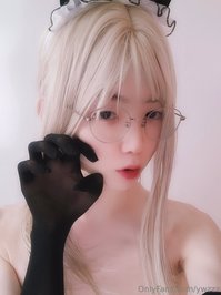 ywzzz leak - I saw a big cock porn video yesterday and jerk..The amount o..